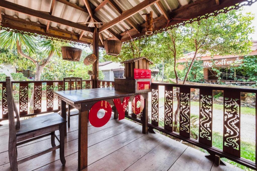 Oyo 1143 Phet Luran Thai Resort Kohchang Ko Čang Exteriér fotografie