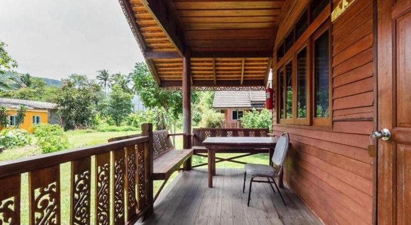 Oyo 1143 Phet Luran Thai Resort Kohchang Ko Čang Exteriér fotografie