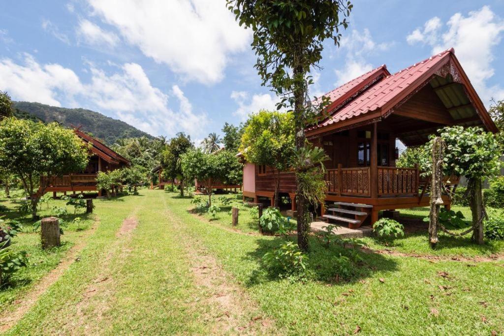 Oyo 1143 Phet Luran Thai Resort Kohchang Ko Čang Exteriér fotografie